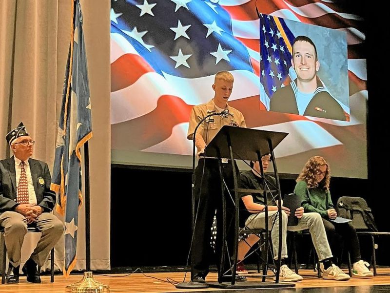 Fairless honors veterans with ceremony and speaker