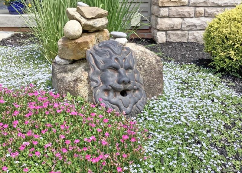 Holmes Garden Tour is beauty off the beaten path