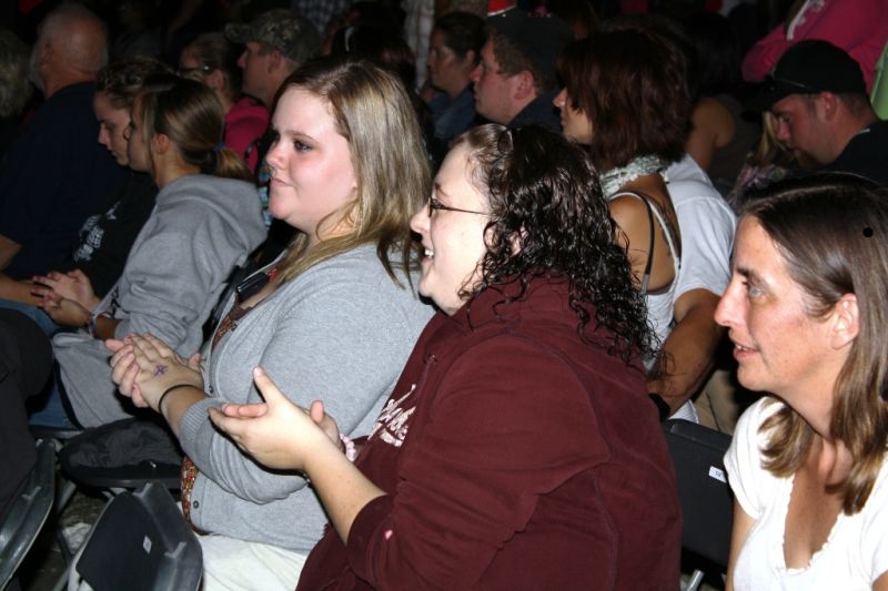 GimmieJoe Nichols! Fairgoers Enjoy Spectacular Show at Grandstand