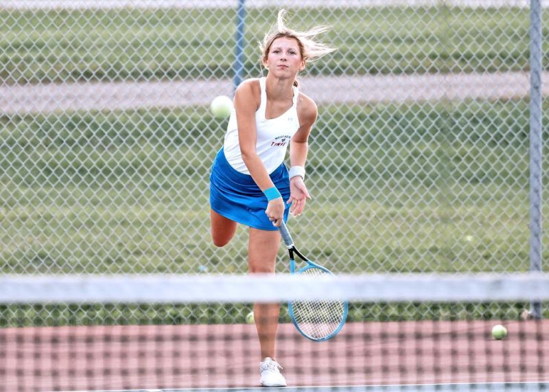Knights hope experience nets more tennis victories