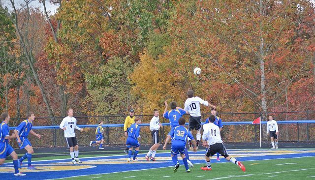 Hawks heat up in second half to claim Sectional title