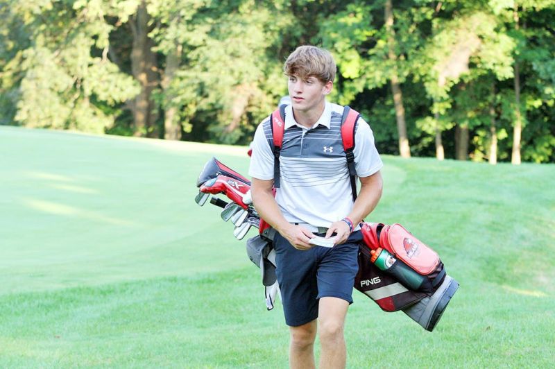 Hiland golfers set school record with 281