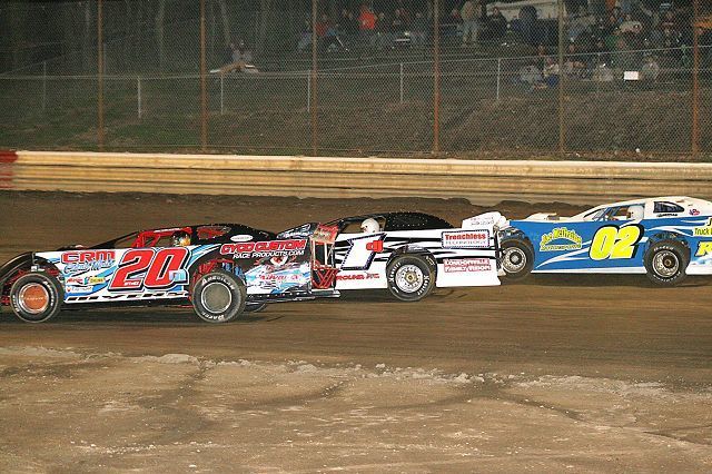 Hilltop Speedway racing results from Saturday, April 30