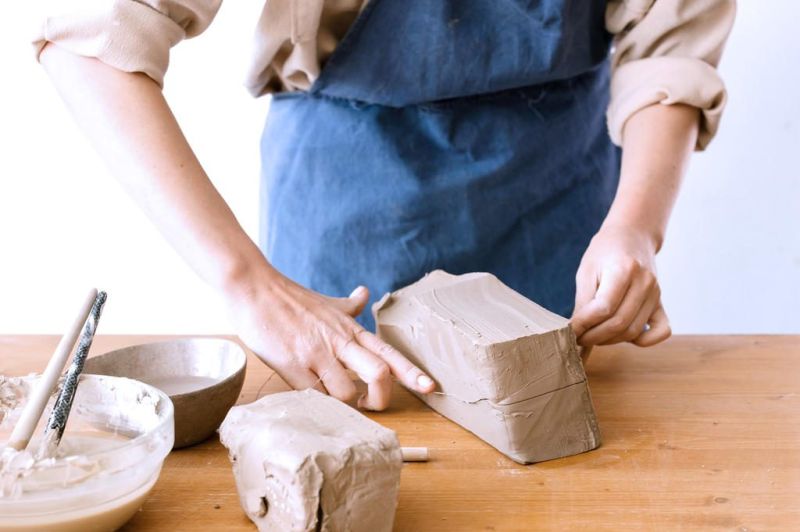 Holiday clay workshop offered