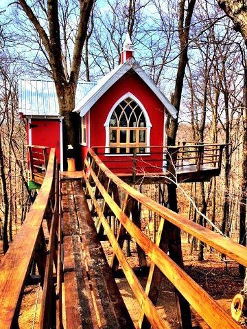 Holmes County: Home to a treehouse getaway in Glenmont