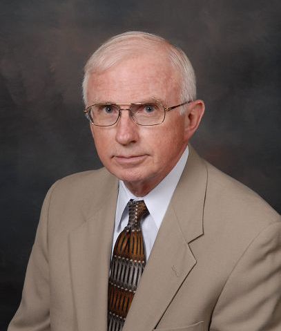Holtman named emeritus trustee at Community Foundation