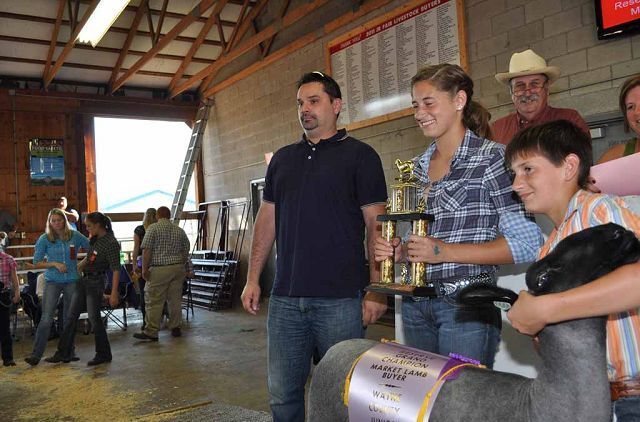 Hundreds of animals sold at Wayne County Fair livestock auction