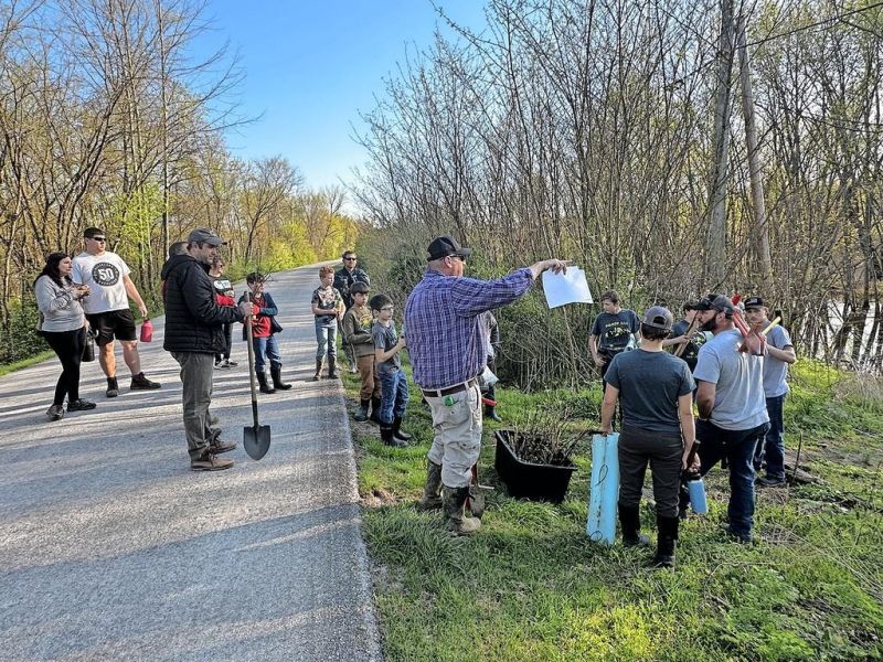 Area Holmes County Scouts team up to promote Earth Day