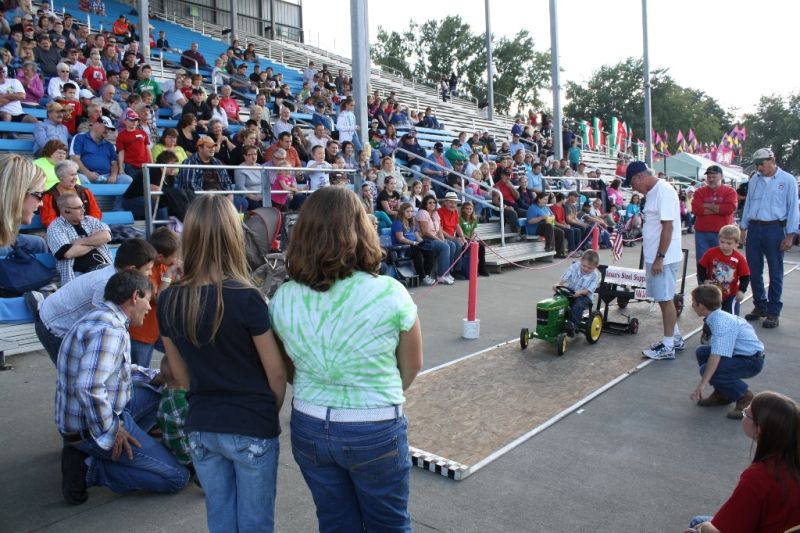 Kiddie Tractor Pull: Fun Event Promotes Farm Safety