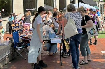 Ladies Night Out returns to Wooster with swag bags and more