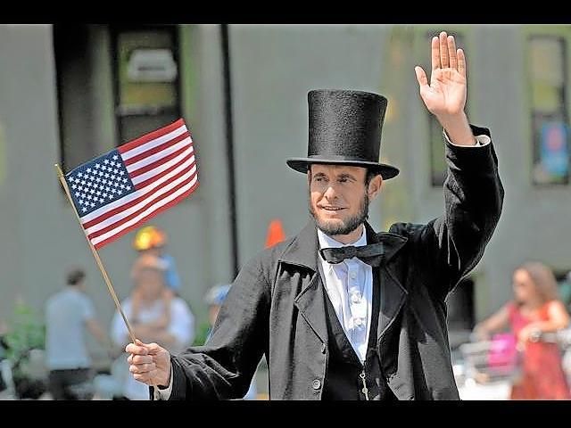 Library welcomes Lincoln portrayer