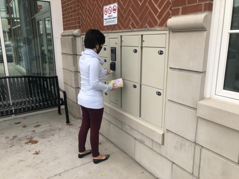Main Library offers no-contact locker pick-up