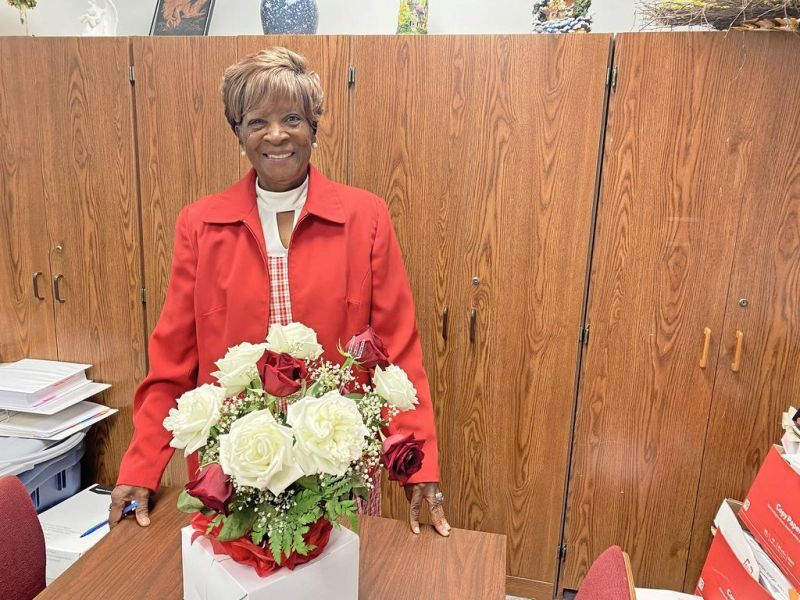 Merrill receives Lifetime Leadership Award