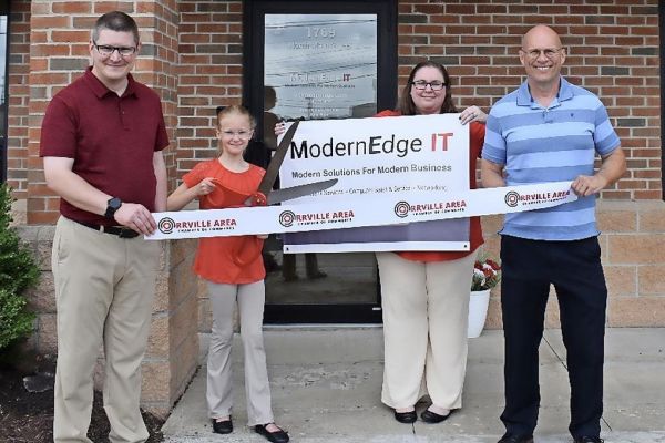 ModernEdge IT celebrates opening with ribbon cutting