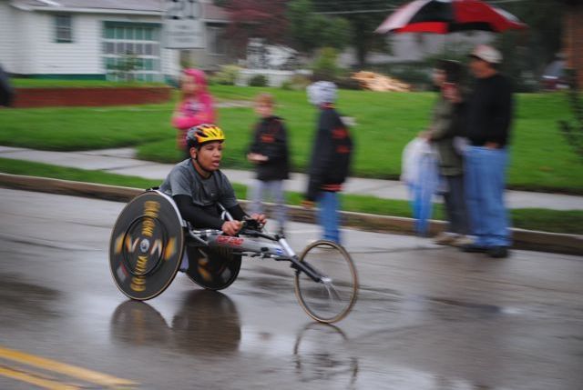 Neither wind nor rain could dampen spirits of Daltons runners
