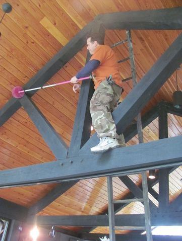 NewPointe volunteers spruce up Schoenbrunn