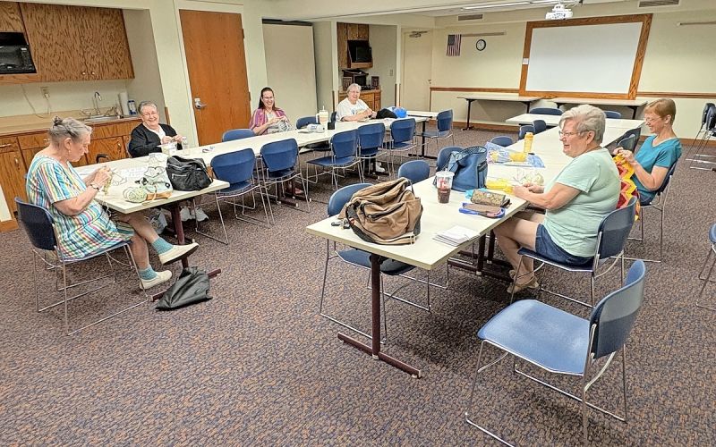 Orrville group knits friendship with yarn