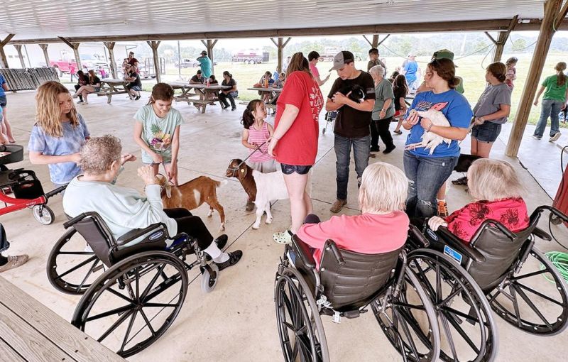 Doughty Valley 4-H Club makes special visit to County Home