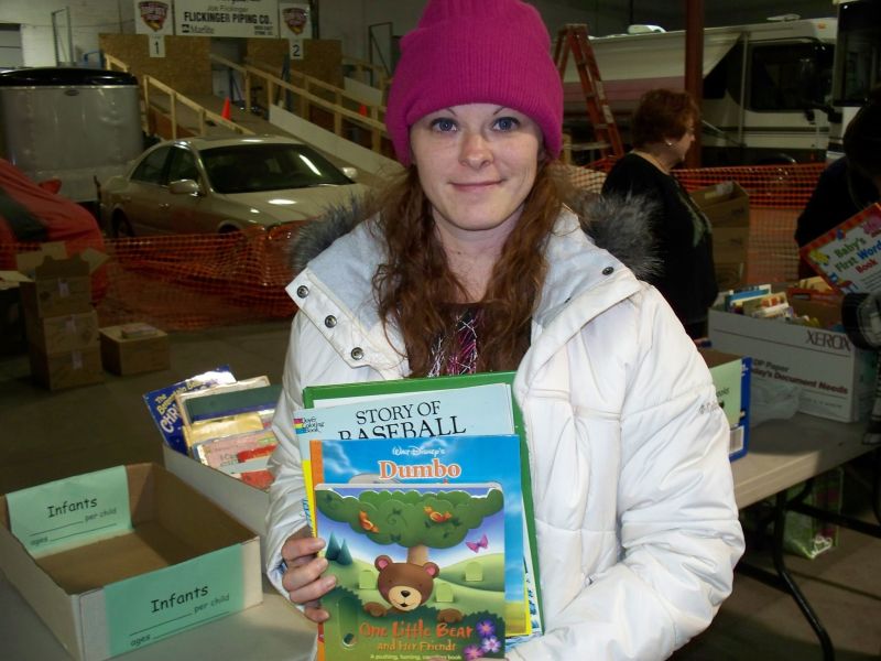 pics for "Gift of Books" story
