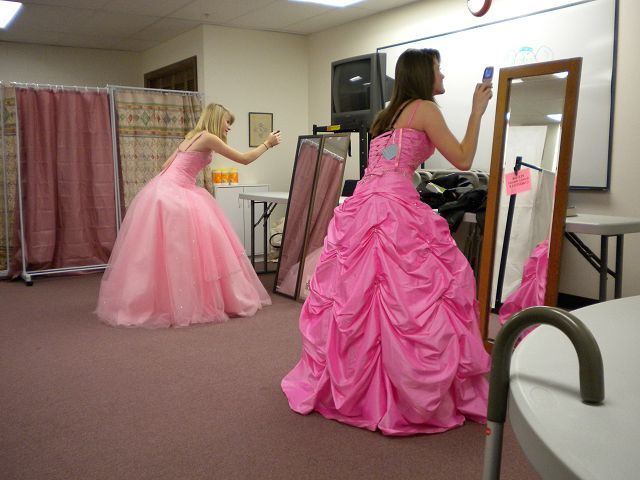 Prep for prom night with the help of Prom Showcase 2012