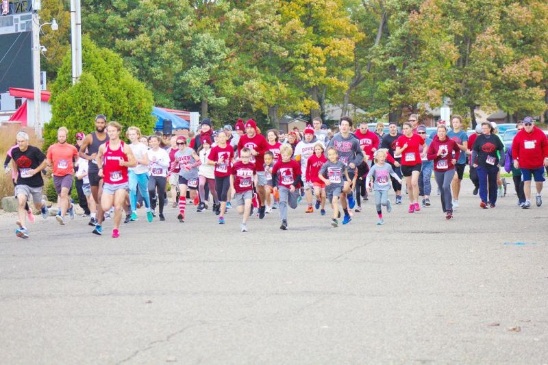 Rotary Rivalry Run raised $4,600 for local students