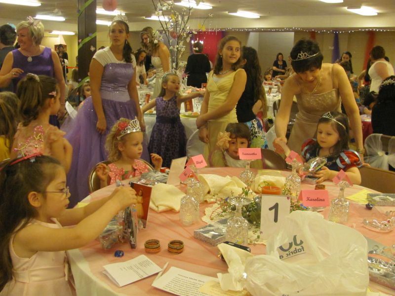 Royal Princess Breakfast serves up valuable messages to young princesses in attendance