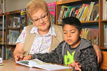 Seniors sought for Foster Grandparent program