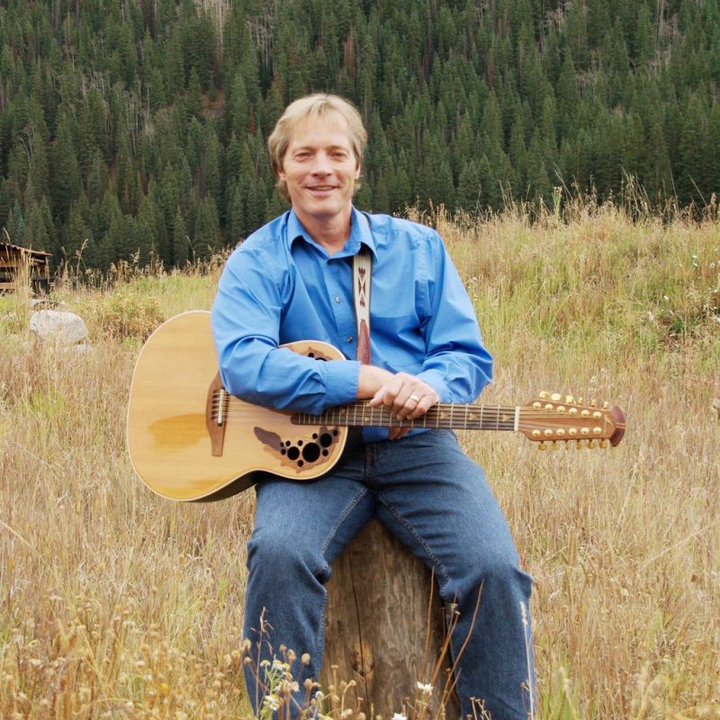 Singer to share Denver songs
