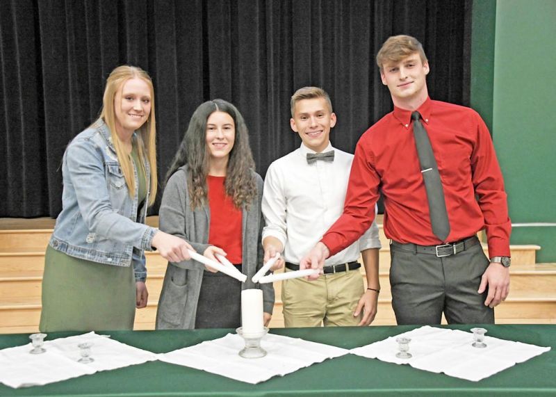 Smithville High inducts 19 into NHS