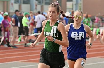 Smithville’s Carr wins gold twice at D-III state track