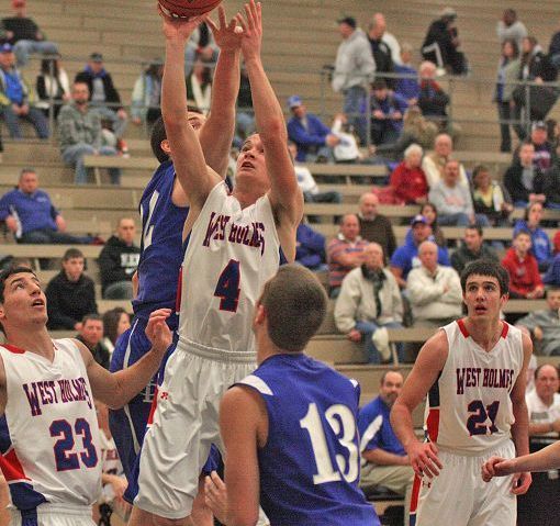 Snyder earns Holmes County Ticket Athlete of the Year