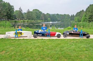 Soap Box Derby sends 10 racers to championships