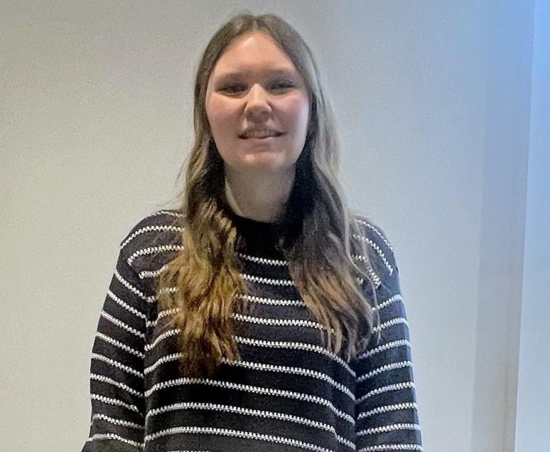 Sprowl named state winner in grade 11 Ohio art contest