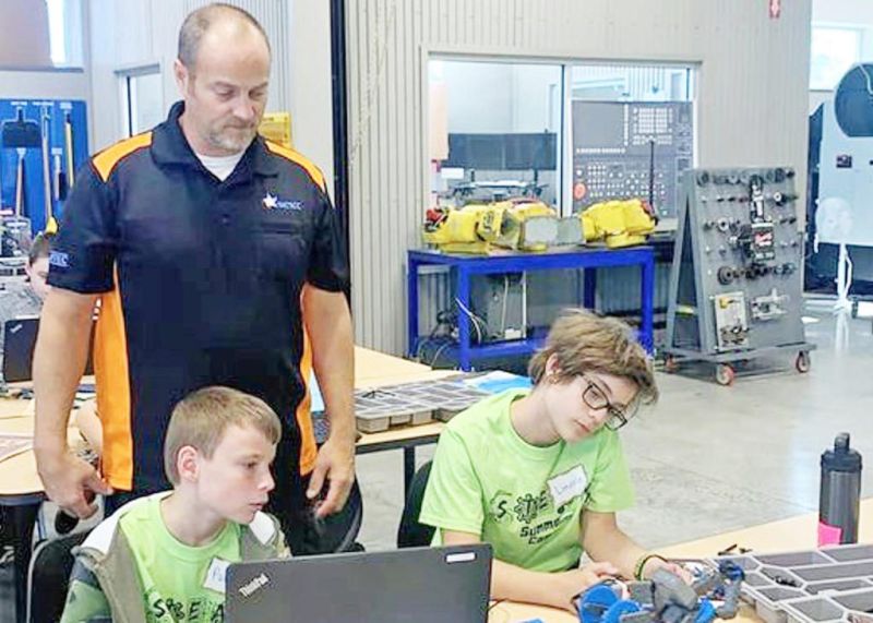 STEAM camp helps introduce youths to technology