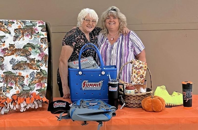 Strasburg Senior Center Craft Show features food and raffles