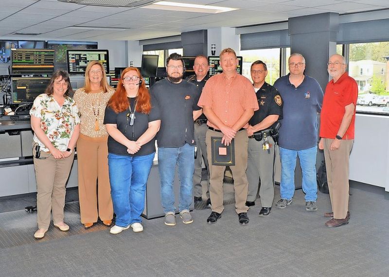 Telecommunicators Week Honors 911 Dispatchers | The Bargain Hunter