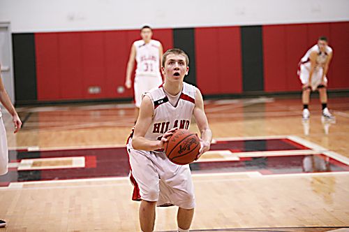 Total team effort leads Hawks over Benedictine