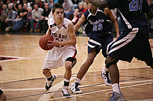 Total team effort leads Hawks over Benedictine