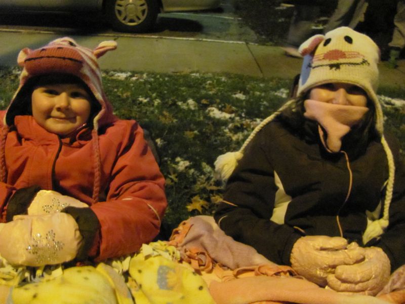 Visions of sugarplums danced in their heads at annual New Philadelphia Christmas Parade