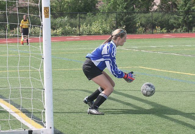 Waldeck proves to be a sideshow freak in Hilands 6-0 loss to Western Reserve