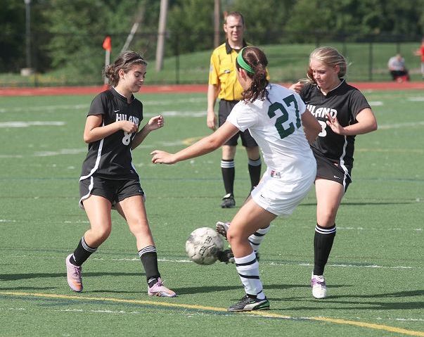 Waldeck proves to be a sideshow freak in Hilands 6-0 loss to Western Reserve