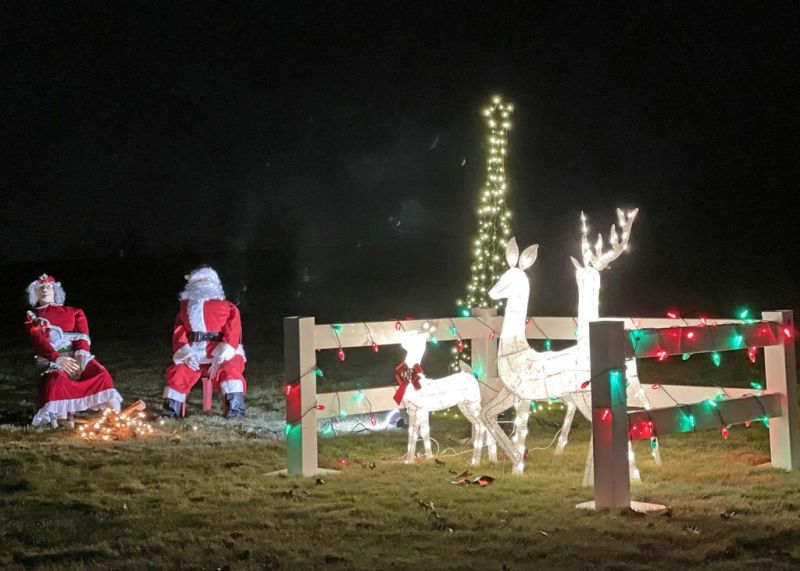 Walnut Hills’ Winter Wonderland lights up Walnut Creek