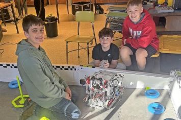 WH robotics program builds through teamwork, mentorship