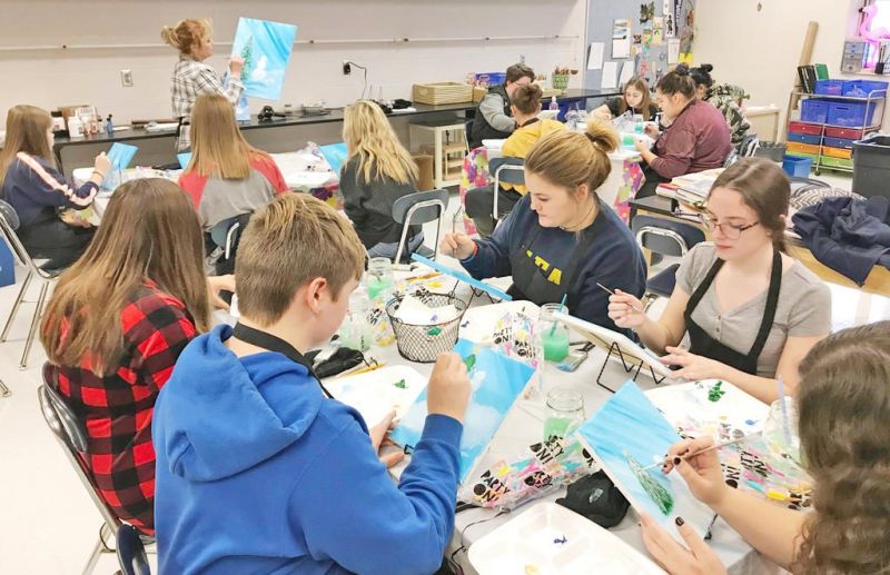 WHHS FFA’s All-In Week brings the community into school for lessons