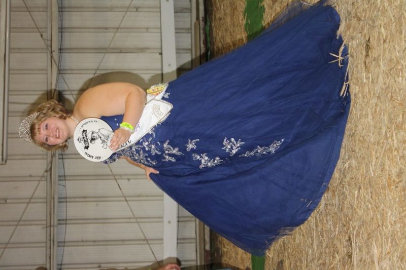 Winners all around as 2011 Junior Fair Royalty Named and Plate Auction Held