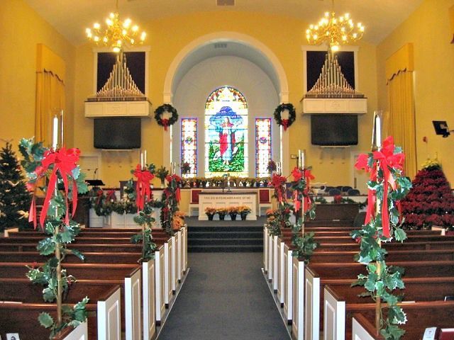 Woosters Downtown Walking Tour of Churches is a holiday tradition