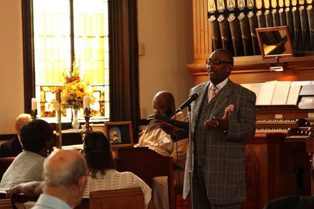 Woosters oldest church marks 200 years