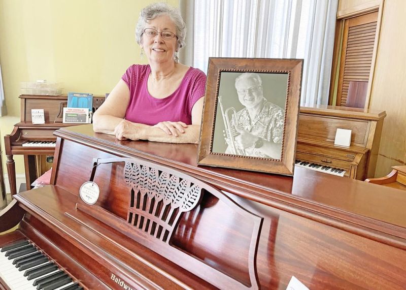 Words could lead to music in memorial essay contest